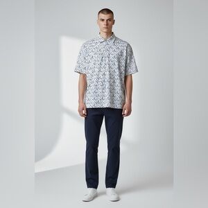 Triple Stitch Men's White and Blue Patterned Golf Shirt